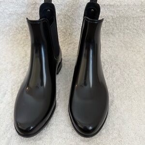 Sam Edelman Sleek Black Ankle Boots